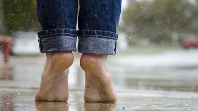 Monsoon lifestyle modifications to help osteoarthritis patients improve their joint health (Image by Pexels from Pixabay) Monsoon lifestyle modifications to help osteoarthritis patients improve their joint health (Image by Pexels from Pixabay)