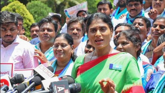 YSR Telangana party leader YSSharmila, who had returned from New Delhi after meeting with top Congress leaders last week, held a meeting with senior leaders of YSRTP and her followers at her residence in Hyderabad on Tuesday evening. (ANI)