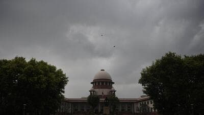 Article 370: Constitution doesn’t restrict Prez from reorganising a state, says SC Article 370: Constitution doesn’t restrict Prez from reorganising a state, says SC