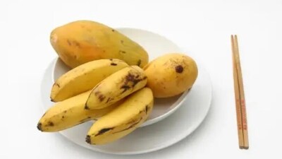 Increasing the intake of potassium in the diet through consumption of banana and papaya can help in lowering blood pressure as well. (Unsplash) Increasing the intake of potassium in the diet through consumption of banana and papaya can help in lowering blood pressure as well. (Unsplash)