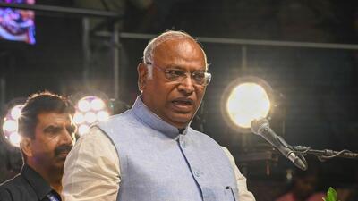 Congress president Mallikarjun Kharge attacks Prime Minister Narendra Modi for not visiting violence-hit Manipur. (HT Photo) Congress president Mallikarjun Kharge attacks Prime Minister Narendra Modi for not visiting violence-hit Manipur. (HT Photo)