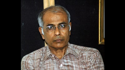 Dr Narendra Dabholkar was shot dead by two unidentified bikers on Omkareshwar temple bridge in Shaniwar Peth (HT FILE PHOTO) Dr Narendra Dabholkar was shot dead by two unidentified bikers on Omkareshwar temple bridge in Shaniwar Peth (HT FILE PHOTO)