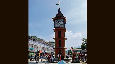 Mayor Junaid Azim Mattu termed the new clock tower as an “Emblem of hope”. (Waseem Andrabi/HT) Mayor Junaid Azim Mattu termed the new clock tower as an “Emblem of hope”. (Waseem Andrabi/HT)