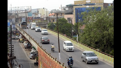 NHAI has outlined plans for the redevelopment of a 14-kilometre stretch of GT Road, extending from Gyani Border to Lal Kuan. (Sakib Ali/HT Photo) NHAI has outlined plans for the redevelopment of a 14-kilometre stretch of GT Road, extending from Gyani Border to Lal Kuan. (Sakib Ali/HT Photo)