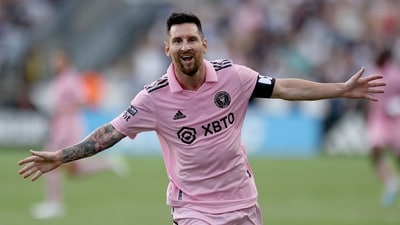Messi #10 of Inter Miami CF celebrates after scoring a goal in the first half during the Leagues Cup 2023 semifinals match between Inter Miami CF and Philadelphia Union (Getty Images via AFP)