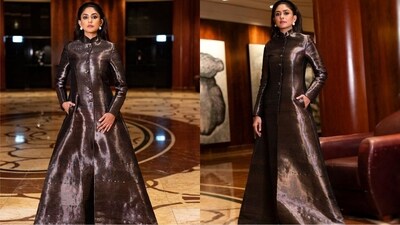 On Thursday, Mrunal gave all her fans a sweet surprise as she uploaded a series of pictures with the caption, "It's a lovely blend of traditional and contemporary work, rich in culture and detail, and that's what I love most about wearing Rajesh Pratap Singh's outfit". (Instagram/@mrunalthakur) On Thursday, Mrunal gave all her fans a sweet surprise as she uploaded a series of pictures with the caption, "It's a lovely blend of traditional and contemporary work, rich in culture and detail, and that's what I love most about wearing Rajesh Pratap Singh's outfit". (Instagram/@mrunalthakur)