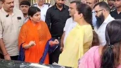 Altercation between MLA Rivaba and MP Poonamben (ANI)