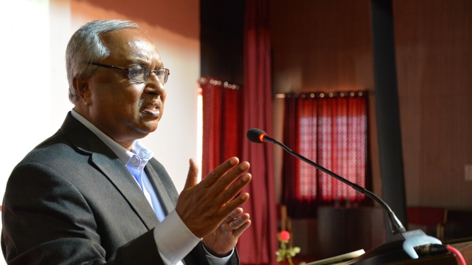 Karnataka govt orders judicial probe into '40 per cent commission scam' - Vimarsana News