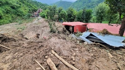 Hundreds of roads remain blocked and schools in Shimla have been ordered to remain shut as the Indian Air Force and disaster response teams help evacuate people from low-lying, vulnerable areas. (AFP) Hundreds of roads remain blocked and schools in Shimla have been ordered to remain shut as the Indian Air Force and disaster response teams help evacuate people from low-lying, vulnerable areas. (AFP)