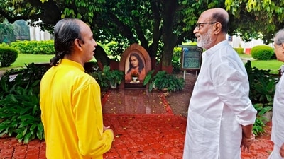An ashram official told PTI about the actor's visit, "Rajinikanth meditated for about an hour in Yoganandji's room at Yogoda's ashram in Ranchi. In this meditation here he felt unique peace and divinity. After meditation, he met and had spiritual consultations with senior swamis of Yogoda." (PTI) An ashram official told PTI about the actor's visit, "Rajinikanth meditated for about an hour in Yoganandji's room at Yogoda's ashram in Ranchi. In this meditation here he felt unique peace and divinity. After meditation, he met and had spiritual consultations with senior swamis of Yogoda." (PTI)