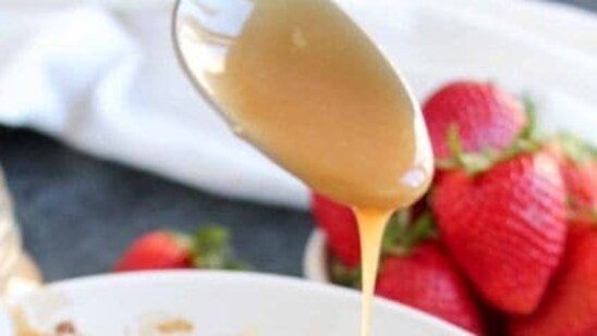 Sauces: Some sauces with unhealthy fats, sugars, and additives can contribute to inflammation and oxidative stress, potentially affecting the aging process.&nbsp;(Pinterest)