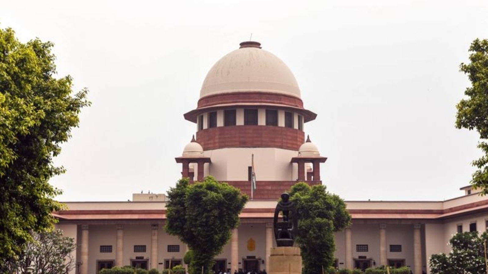 SC seeks Centre's reply on decriminalising consensual sex between 16-18 yr olds | Latest News India - Vimarsana News