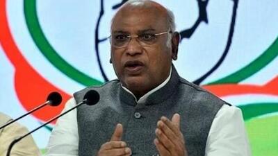 Congress president Mallikarjun Kharge (File Photo) Congress president Mallikarjun Kharge (File Photo)