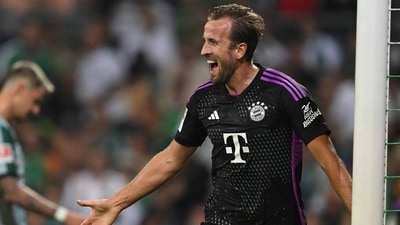 Bayern Munich's English forward #09 Harry Kane (R) celebrates scoring the 0-2 goal during the German first division Bundesliga football match between Werder Bremen and FC Bayern Munich in Bremen (AFP) Bayern Munich's English forward #09 Harry Kane (R) celebrates scoring the 0-2 goal during the German first division Bundesliga football match between Werder Bremen and FC Bayern Munich in Bremen (AFP)