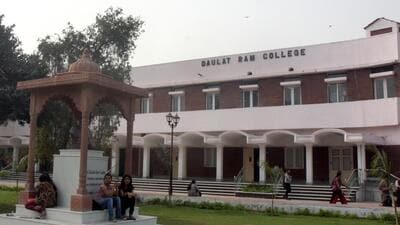 Last year, 95 students came from other colleges to study Indian languages at Daulat Ram College in North Campus. Meanwhile, 57 students of Daulat Ram went to other colleges in the north cluster to study various other SEC programmes. (HT Archive)