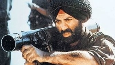 Sunny Deol played Major Kuldip Singh Chandpuri in Border. Sunny Deol played Major Kuldip Singh Chandpuri in Border.