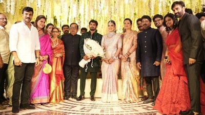 Ram Charan with Upasana attended Brahmanandam's son's wedding celebration. Ram Charan with Upasana attended Brahmanandam's son's wedding celebration.