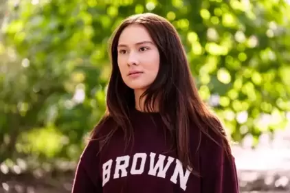 Lola Tung as Belly in season 2. (Prime Video) Lola Tung as Belly in season 2. (Prime Video)