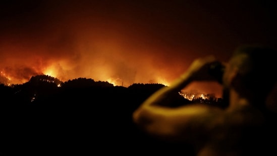 Canary Islands regional president Fernando Clavijo told reporters in a late-night briefing that Friday's firefighting efforts "progressed well, although the fire is still out of control."&nbsp;(REUTERS)