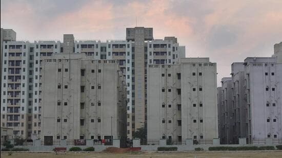 The clause was added to provide affordable housing to a larger part of the city population as well as prevent hoarding. However, the authority is looking to augment sales by attracting more buyers. (HT Archive)