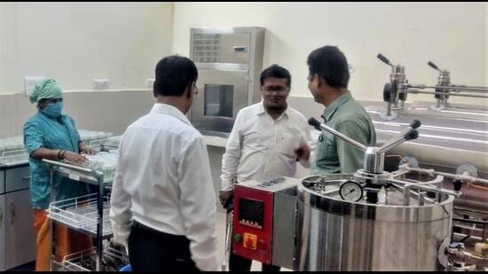 The new banana tissue culture lab in Uttar Pradesh’s Kaushambi district. (HT photo)