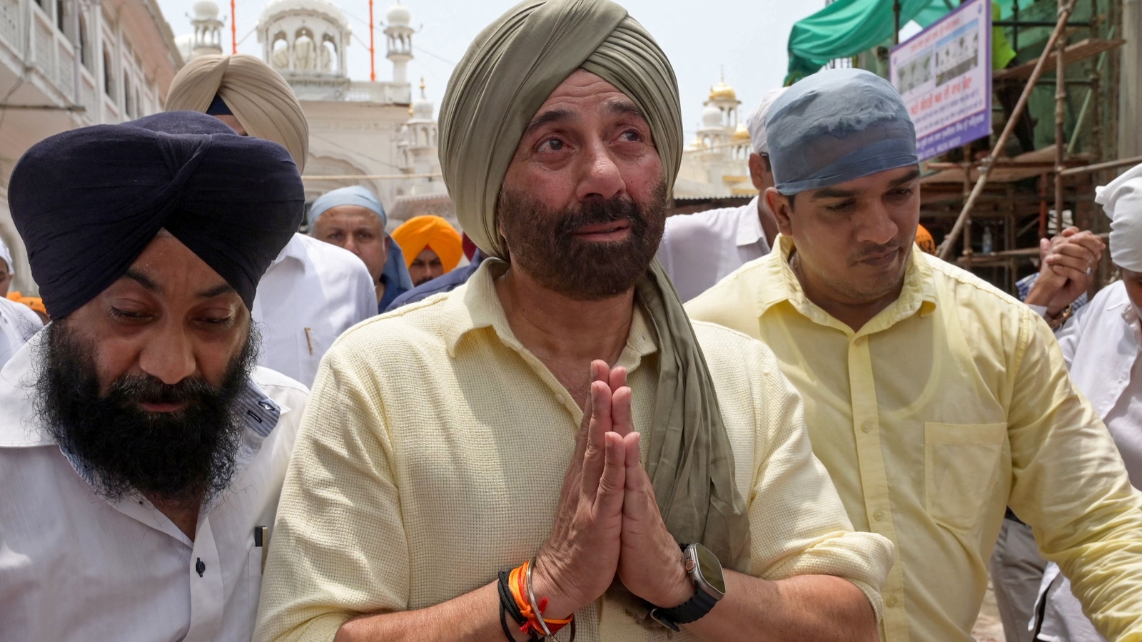 Sunny Deol receives notice over dues of ₹55 crore: Report | Bollywood - Vimarsana News