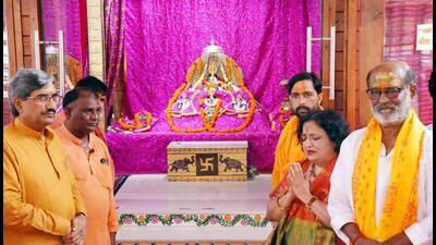 Actor Rajinikanth in Ayodhya after offering prayers. (ANI PHOTO) Actor Rajinikanth in Ayodhya after offering prayers. (ANI PHOTO)
