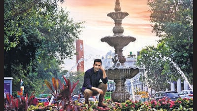 Actor Varun Mitra coulnd’t help but feel nostalgic upon visiting CP after eight years. (Photo: Dhruv Sethi/HT) Actor Varun Mitra coulnd’t help but feel nostalgic upon visiting CP after eight years. (Photo: Dhruv Sethi/HT)