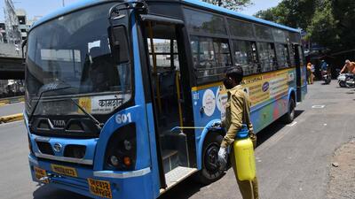 PMPML has launched a new initiative of giving out identity cards ‘PMPML Pravasi Mitra’ in order to get the ground reality of public transport issues (HT FILE PHOTO)