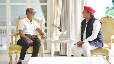Actor Rajinikanth meets Akhilesh Yadav Actor Rajinikanth meets Akhilesh Yadav