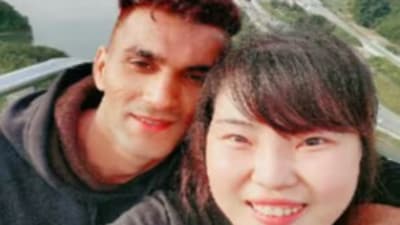 Sukhjeet Singh with his Korean wife Kim Boh Ni (Live Hindustan) Sukhjeet Singh with his Korean wife Kim Boh Ni (Live Hindustan)