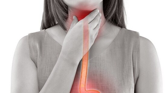 Sore throat: A feeling of something stuck in the throat, pain, scratchiness, irritation, difficulty in swallowing can be experienced.(Pixabay)