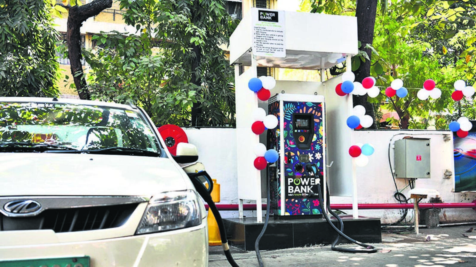 Electricity usage by EVs in Maha rises to 14.44 million units in just 10 months - Vimarsana News