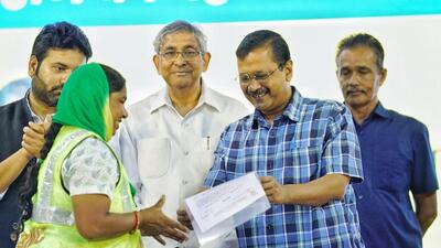 Kejriwal said MCD employees will make Delhi the cleanest city of the country in the next two-three years. (@ArvindKejriwal) Kejriwal said MCD employees will make Delhi the cleanest city of the country in the next two-three years. (@ArvindKejriwal)