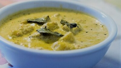 Kaalan: This is a thick stew made with banana, yoghurt and coconut. (TheHealthyIndian) Kaalan: This is a thick stew made with banana, yoghurt and coconut. (TheHealthyIndian)