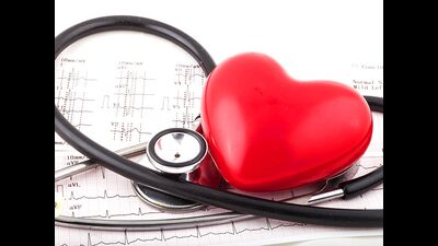 The AED, a portable electronic device, helps treat people experiencing sudden cardiac arrest before an ambulance arrives. (FOR REPRESENTATION) The AED, a portable electronic device, helps treat people experiencing sudden cardiac arrest before an ambulance arrives. (FOR REPRESENTATION)