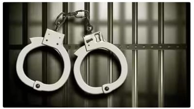 Two Karnataka govt officers arrested for writing a fake lette' to Governor Two Karnataka govt officers arrested for writing a fake lette' to Governor
