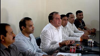 BJP Noida president Manoj Gupta addresses the media at Noida media club in Sector 29 on Monday. (Sunil Ghosh/HT Photo) BJP Noida president Manoj Gupta addresses the media at Noida media club in Sector 29 on Monday. (Sunil Ghosh/HT Photo)