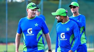 Pakistan captain Babar Azam talks with his coach Grant Bradburn (AFP) Pakistan captain Babar Azam talks with his coach Grant Bradburn (AFP)