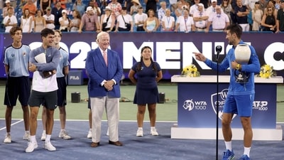 Novak Djokovic of Serbia addresses the audience after defeating Carlos Alcaraz of Spain during the final of the Western & Southern Open at Lindner Family Tennis Center on August 20 (Getty Images via AFP) Novak Djokovic of Serbia addresses the audience after defeating Carlos Alcaraz of Spain during the final of the Western & Southern Open at Lindner Family Tennis Center on August 20 (Getty Images via AFP)