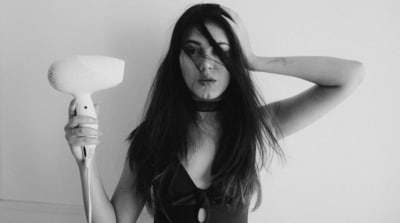 A seemingly simple task, hair drying holds the power to either enhance your locks' natural beauty or lead to a series of frustrating mistakes. (Unsplash/Arun Sharma) A seemingly simple task, hair drying holds the power to either enhance your locks' natural beauty or lead to a series of frustrating mistakes. (Unsplash/Arun Sharma)