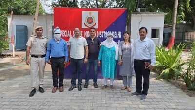 Delhi govt official arrested Delhi govt official arrested