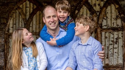 William, the Prince of Wales, sits with his children Princess Charlotte, Prince Louis and Prince George (AP) William, the Prince of Wales, sits with his children Princess Charlotte, Prince Louis and Prince George (AP)
