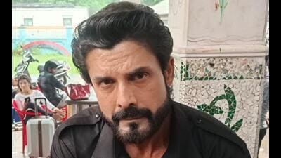 Amit Gaur is currently shooting for KC Bokadia’s film Teesri Begum in Lucknow (HT Photo) Amit Gaur is currently shooting for KC Bokadia’s film Teesri Begum in Lucknow (HT Photo)