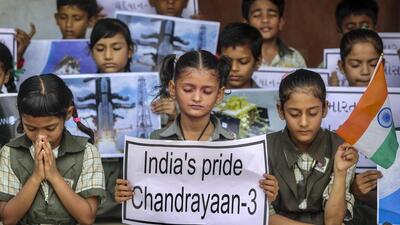 Chandrayaan 3’s landing on the Moon’s surface will be broadcasted live from 5.20pm on Wednesday. (PTI) Chandrayaan 3’s landing on the Moon’s surface will be broadcasted live from 5.20pm on Wednesday. (PTI)