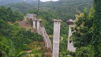 Mizoram chief minister Zoramthanga condoled the incident, saying, “Deeply saddened and affected by this tragedy.” (PTI) Mizoram chief minister Zoramthanga condoled the incident, saying, “Deeply saddened and affected by this tragedy.” (PTI)