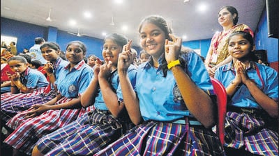 Students watch the live telecast of the Chandrayaan-3 landing on the Moon at a school in Noida on Wednesday. (Sunil Ghosh/HT Photo) Students watch the live telecast of the Chandrayaan-3 landing on the Moon at a school in Noida on Wednesday. (Sunil Ghosh/HT Photo)