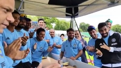 Team India stars react to Chandrayaan-3's successful Moon landing (Twitter/BCCI) Team India stars react to Chandrayaan-3's successful Moon landing (Twitter/BCCI)