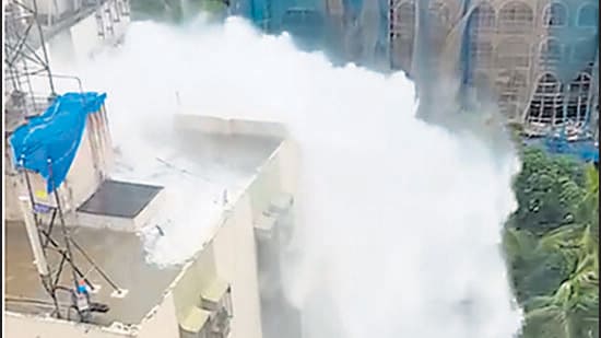 Mona Muni, who lives in Sangam CHS, which is two buildings away from the site of the burst, said she heard a loud blast and rushed to the window, and could see water coming in from the terrace.