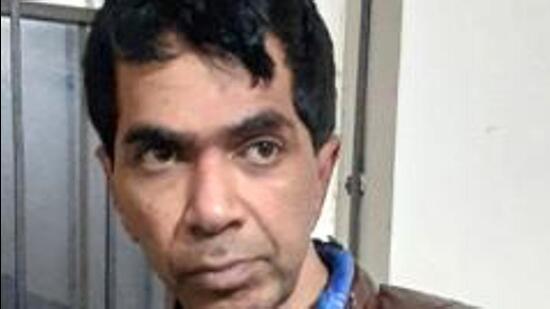 Patna, India - Jan. 9, 2020:::Underworld gangster Ejaz Lakdawala arrested by the Mumbai Police Crime Branch under Jakkanpur Police station in Patna, India, on Thursday, January 9, 2020. (Photo by / Hindustan Times)